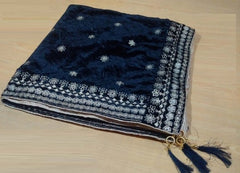 Men Remos Velvet Shawl