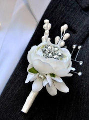 Escimo White Bespoke Brooch